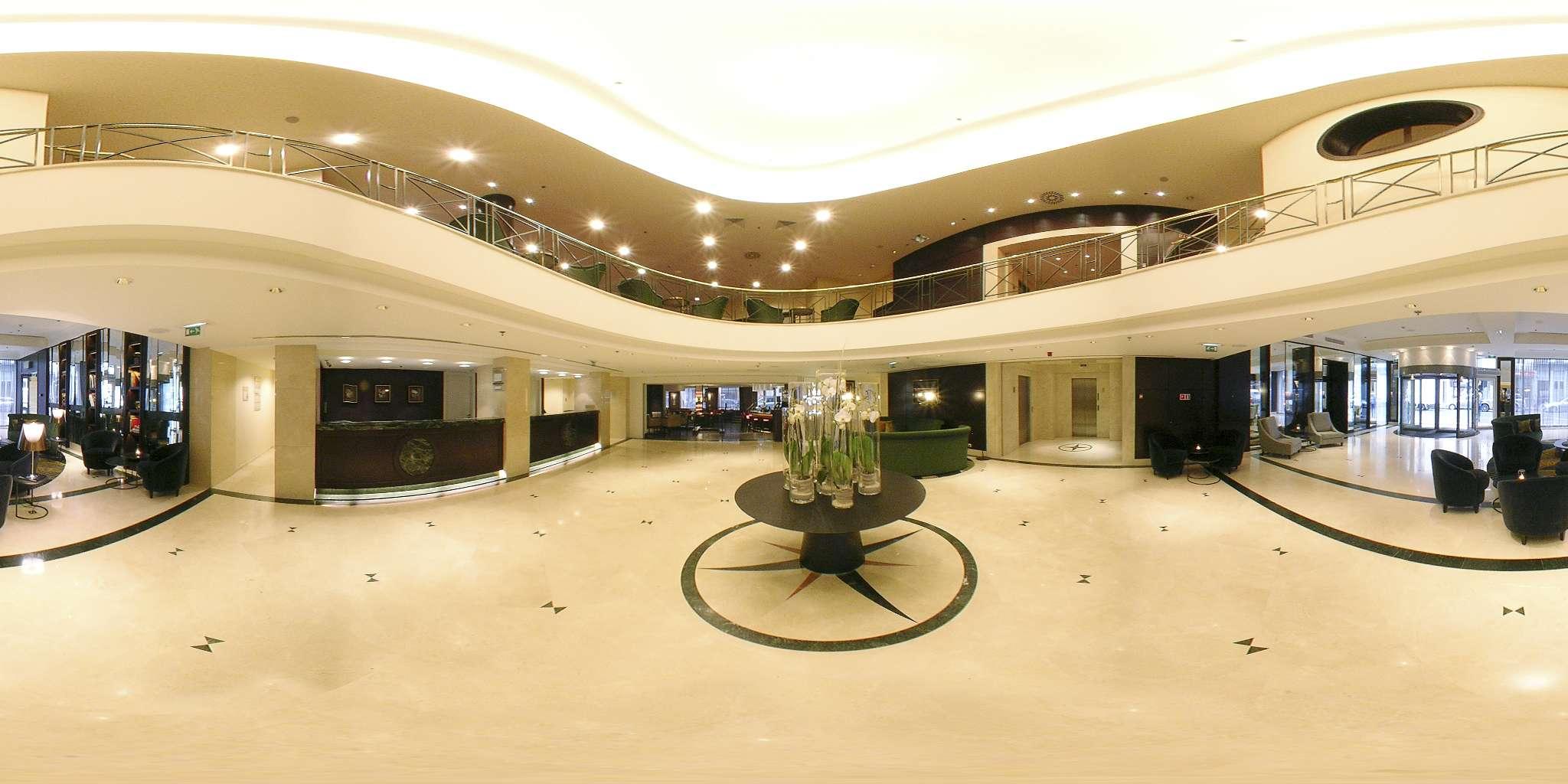 Marriott Grand Place 4*