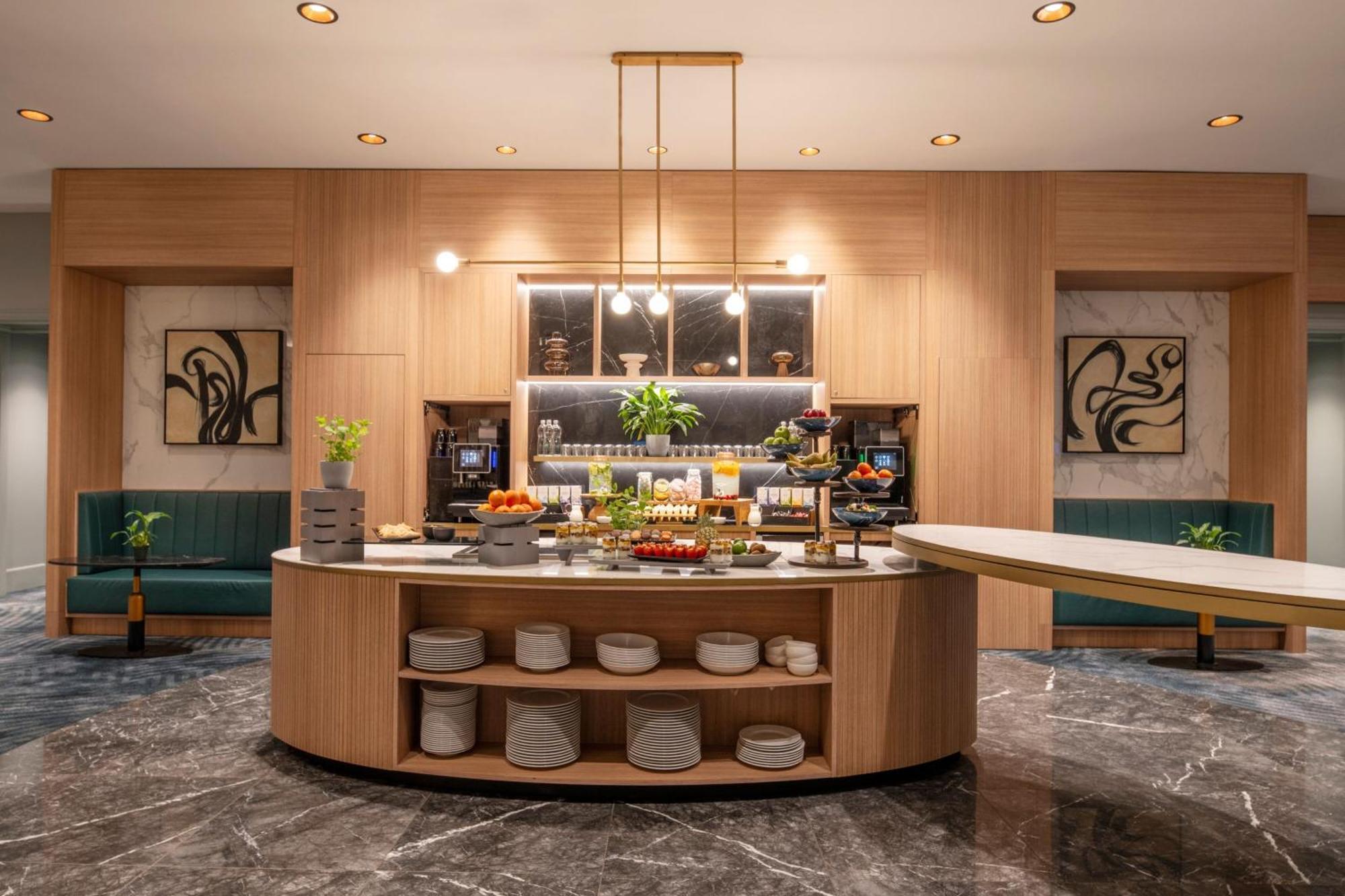Marriott Grand Place 4*
